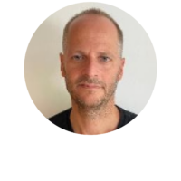 דוברים-28